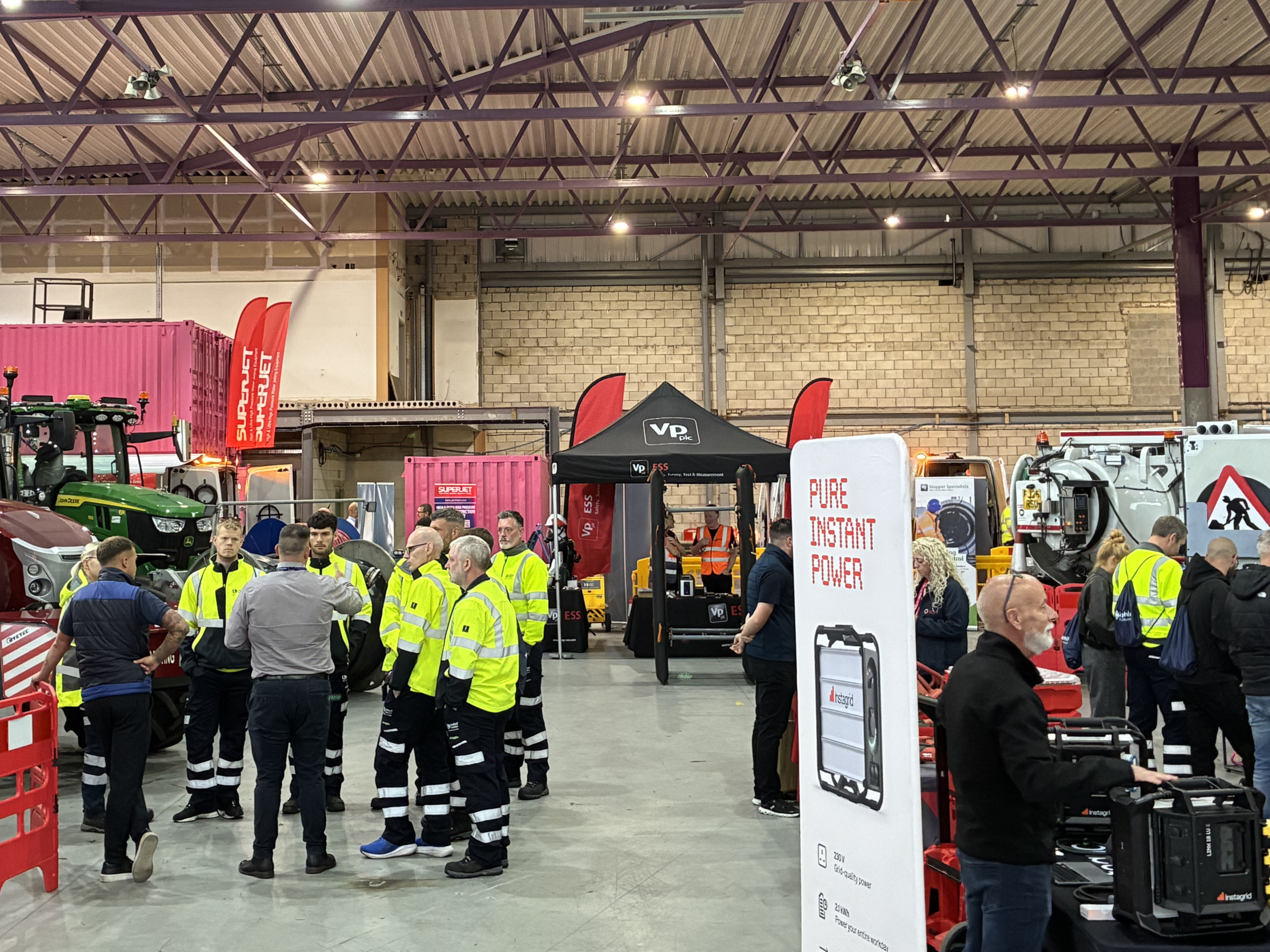 Utilities and customers attending the UU Showcase full event